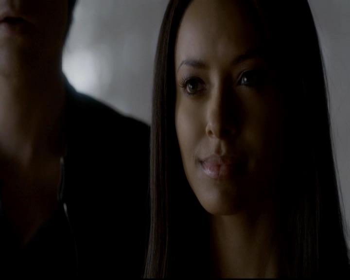 VampireDiariesWorld-dot-org_4x09OComeAllYeFaithful0957.jpg