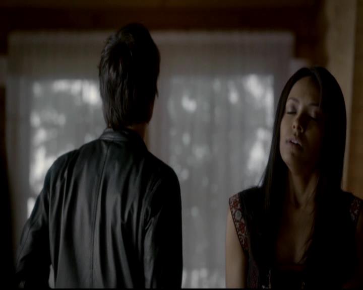 VampireDiariesWorld-dot-org_4x09OComeAllYeFaithful0964.jpg