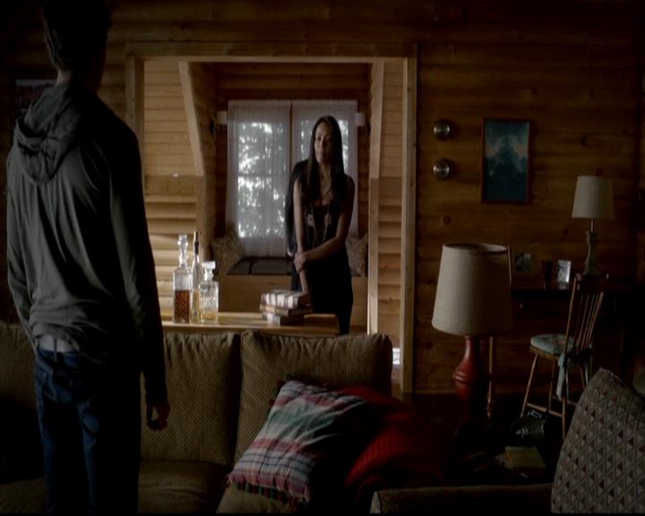 VampireDiariesWorld-dot-org_4x09OComeAllYeFaithful0965.jpg