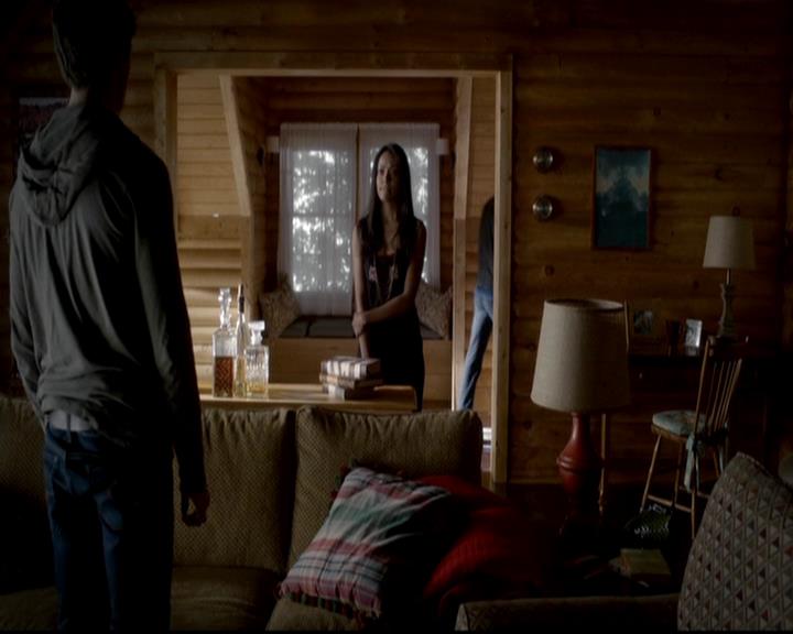 VampireDiariesWorld-dot-org_4x09OComeAllYeFaithful0966.jpg