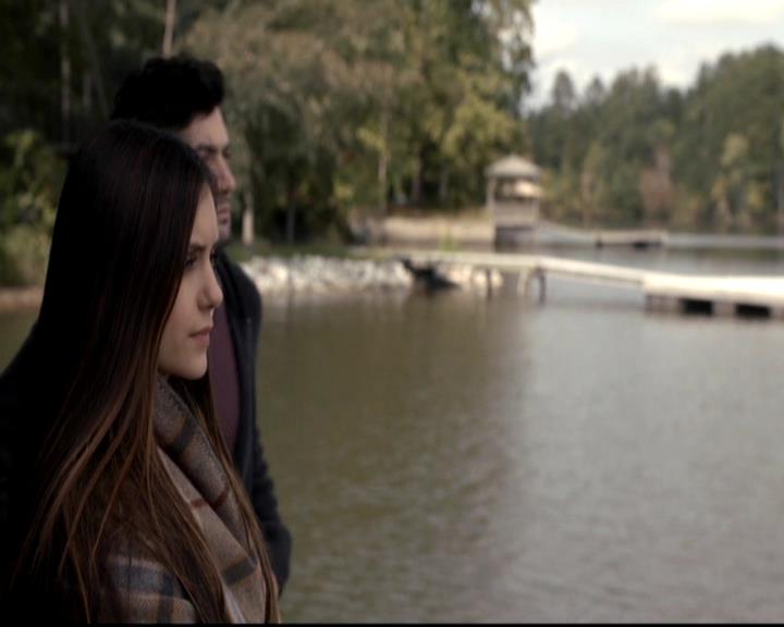 VampireDiariesWorld-dot-org_4x09OComeAllYeFaithful0971.jpg