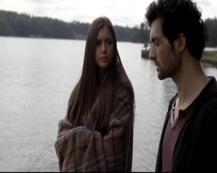 VampireDiariesWorld-dot-org_4x09OComeAllYeFaithful0978.jpg