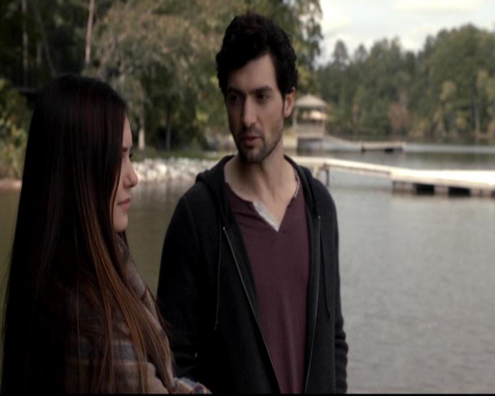 VampireDiariesWorld-dot-org_4x09OComeAllYeFaithful0981.jpg