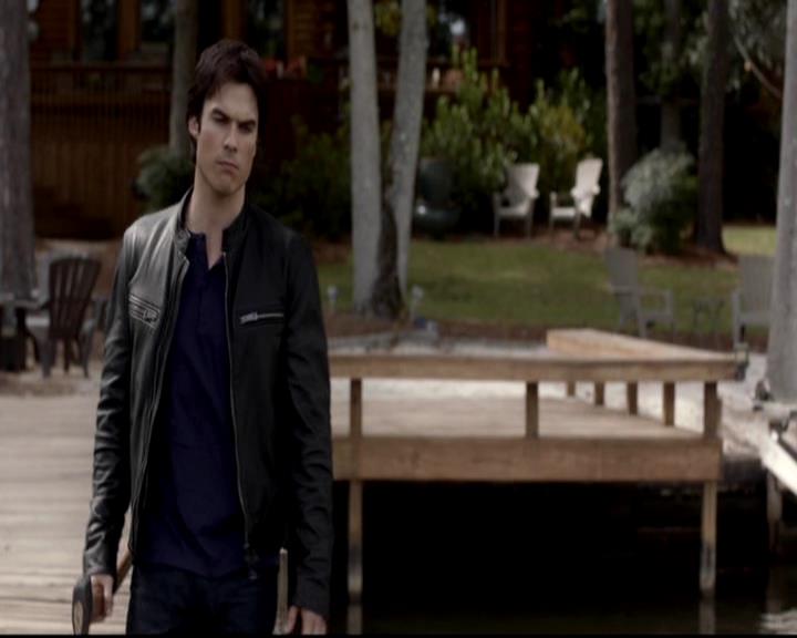 VampireDiariesWorld-dot-org_4x09OComeAllYeFaithful1011.jpg