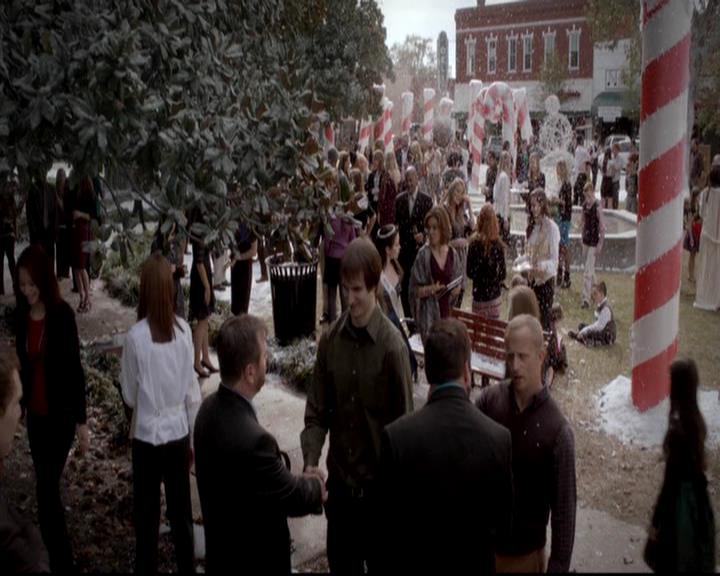 VampireDiariesWorld-dot-org_4x09OComeAllYeFaithful1038.jpg