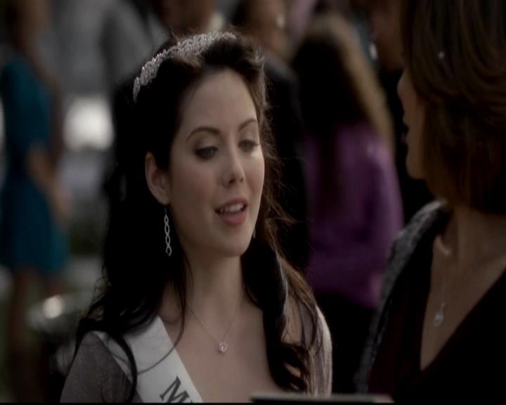 VampireDiariesWorld-dot-org_4x09OComeAllYeFaithful1040.jpg