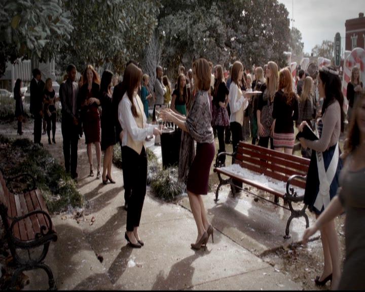 VampireDiariesWorld-dot-org_4x09OComeAllYeFaithful1045.jpg