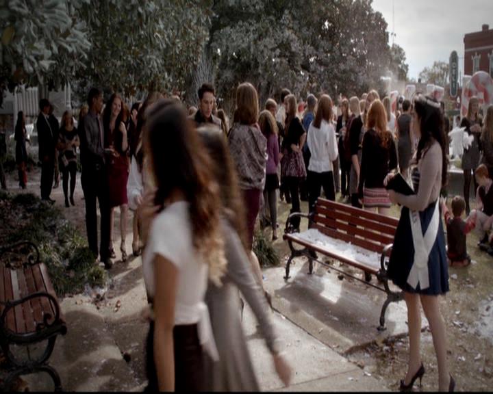 VampireDiariesWorld-dot-org_4x09OComeAllYeFaithful1046.jpg