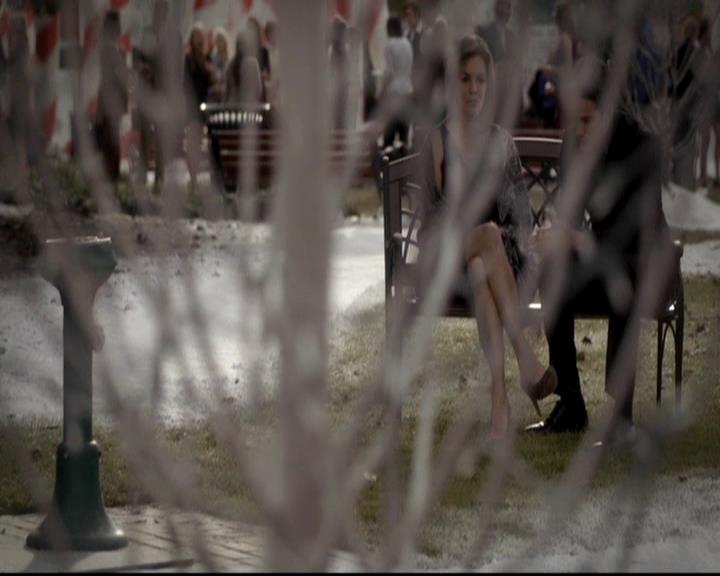 VampireDiariesWorld-dot-org_4x09OComeAllYeFaithful1055.jpg