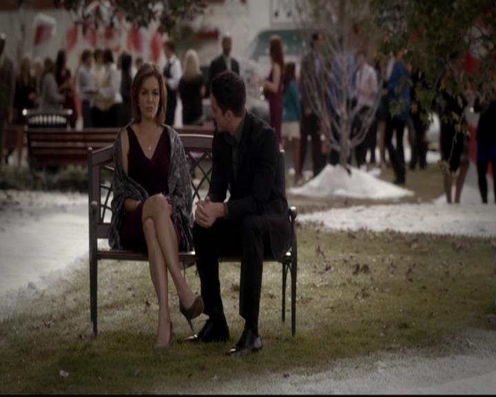 VampireDiariesWorld-dot-org_4x09OComeAllYeFaithful1059.jpg