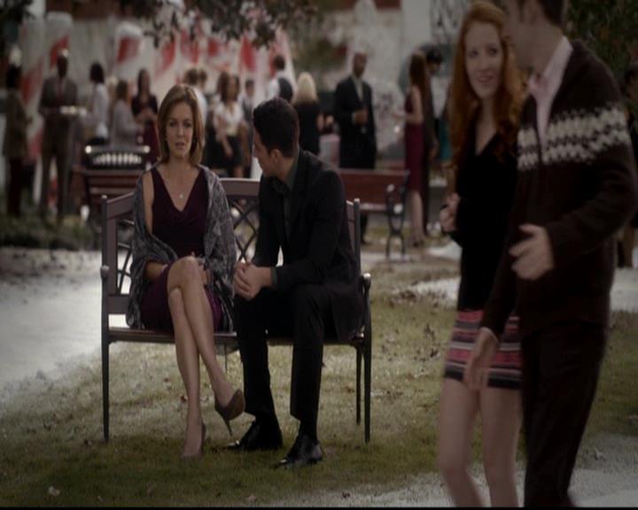 VampireDiariesWorld-dot-org_4x09OComeAllYeFaithful1062.jpg