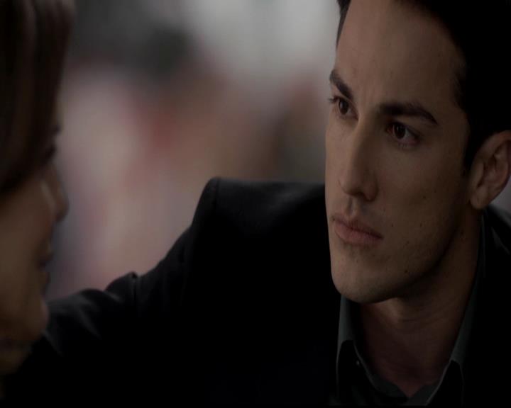 VampireDiariesWorld-dot-org_4x09OComeAllYeFaithful1085.jpg