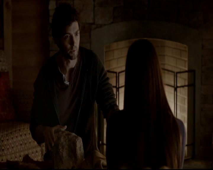 VampireDiariesWorld-dot-org_4x09OComeAllYeFaithful1119.jpg