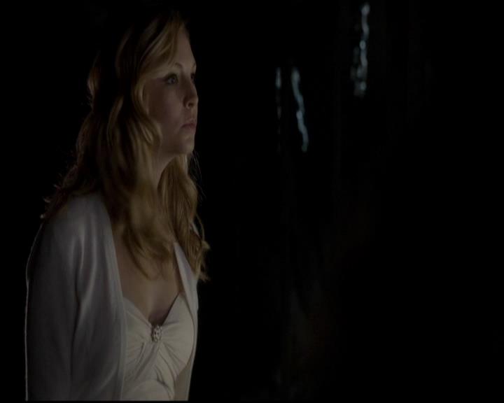 VampireDiariesWorld-dot-org_4x09OComeAllYeFaithful1172.jpg