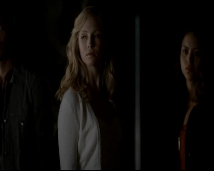 VampireDiariesWorld-dot-org_4x09OComeAllYeFaithful1182.jpg