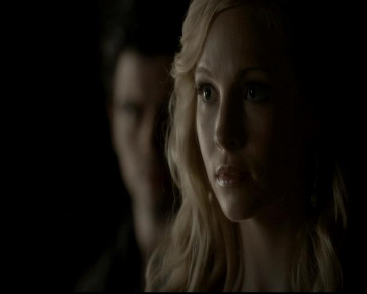 VampireDiariesWorld-dot-org_4x09OComeAllYeFaithful1198.jpg