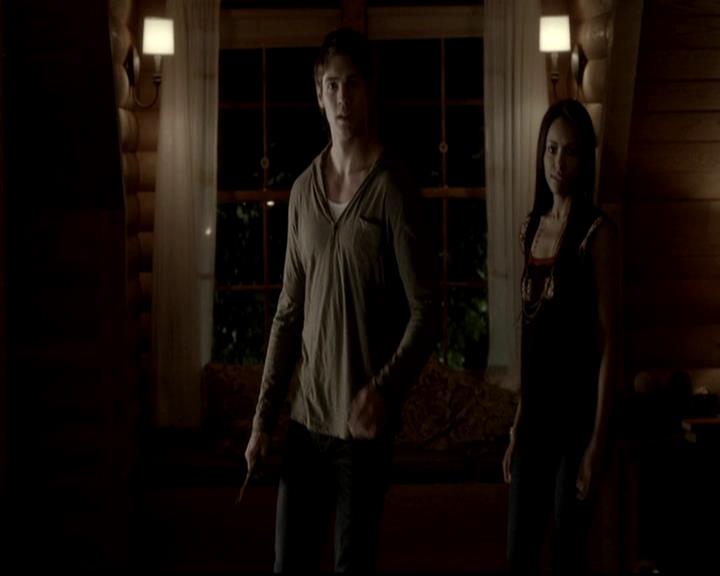 VampireDiariesWorld-dot-org_4x09OComeAllYeFaithful1427.jpg