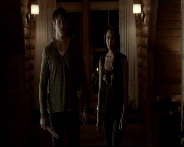 VampireDiariesWorld-dot-org_4x09OComeAllYeFaithful1429.jpg