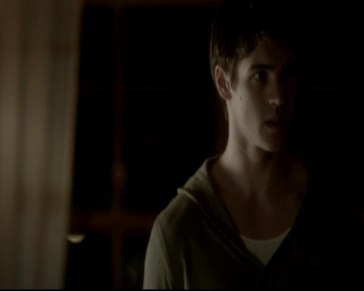 VampireDiariesWorld-dot-org_4x09OComeAllYeFaithful1431.jpg