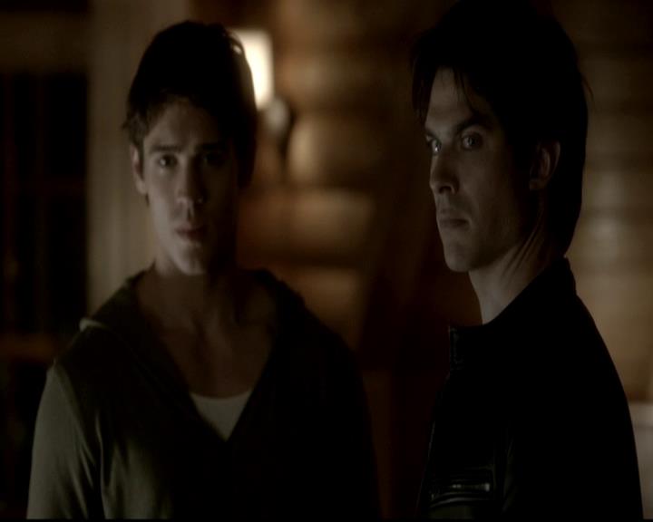 VampireDiariesWorld-dot-org_4x09OComeAllYeFaithful1469.jpg