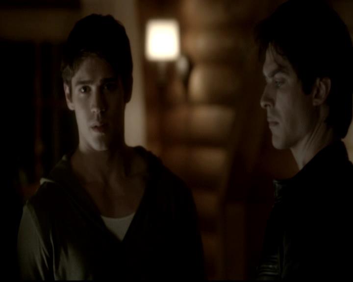 VampireDiariesWorld-dot-org_4x09OComeAllYeFaithful1470.jpg