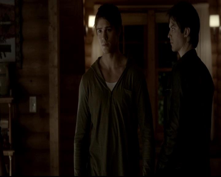 VampireDiariesWorld-dot-org_4x09OComeAllYeFaithful1472.jpg