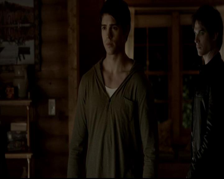 VampireDiariesWorld-dot-org_4x09OComeAllYeFaithful1473.jpg