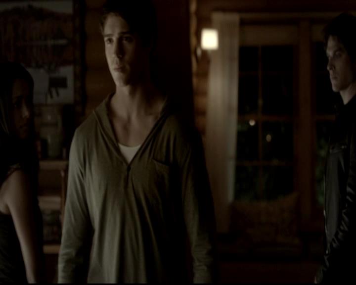 VampireDiariesWorld-dot-org_4x09OComeAllYeFaithful1474.jpg