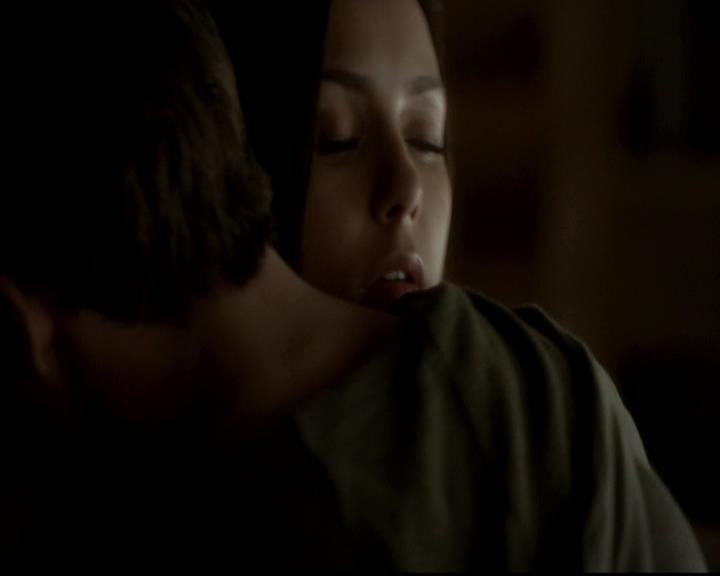 VampireDiariesWorld-dot-org_4x09OComeAllYeFaithful1480.jpg