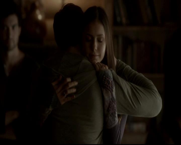 VampireDiariesWorld-dot-org_4x09OComeAllYeFaithful1485.jpg