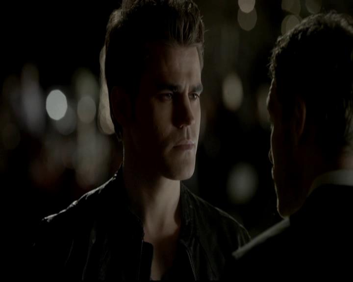 VampireDiariesWorld-dot-org_4x09OComeAllYeFaithful1548.jpg