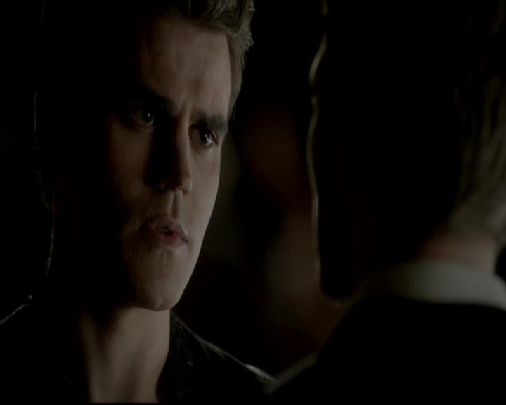 VampireDiariesWorld-dot-org_4x09OComeAllYeFaithful1555.jpg