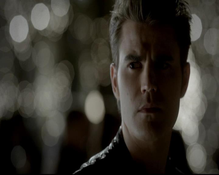 VampireDiariesWorld-dot-org_4x09OComeAllYeFaithful1588.jpg