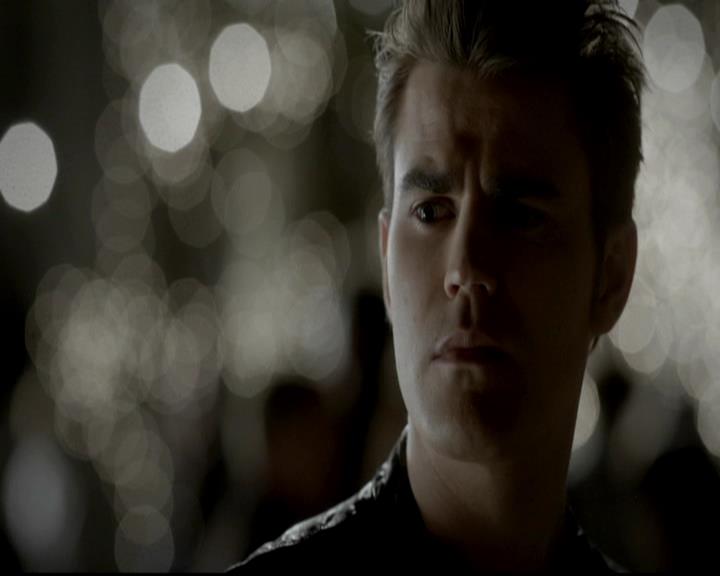 VampireDiariesWorld-dot-org_4x09OComeAllYeFaithful1614.jpg