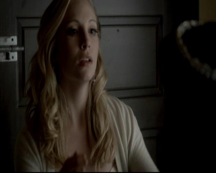 VampireDiariesWorld-dot-org_4x09OComeAllYeFaithful1661.jpg