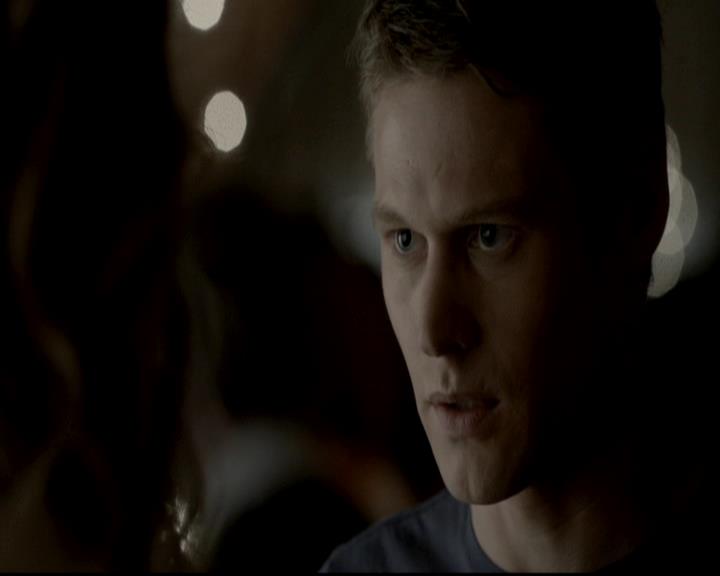 VampireDiariesWorld-dot-org_4x09OComeAllYeFaithful1698.jpg