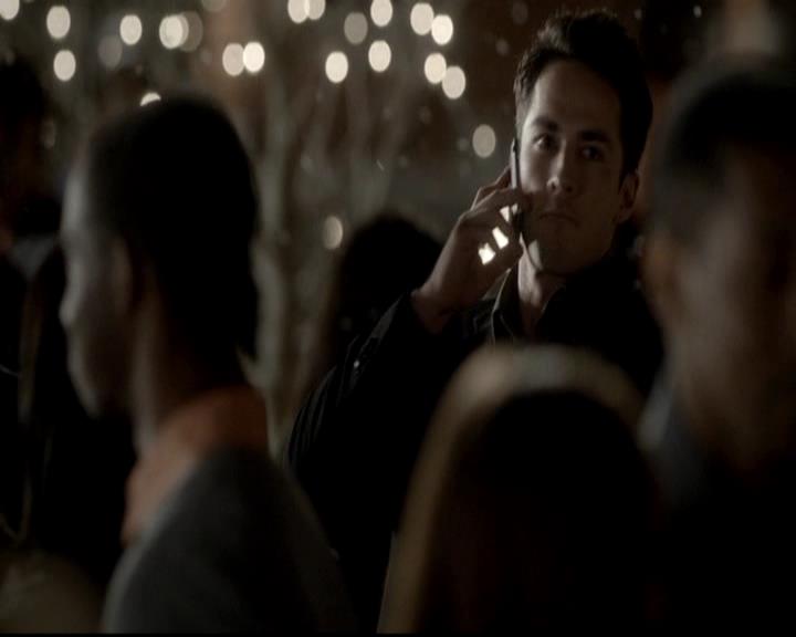 VampireDiariesWorld-dot-org_4x09OComeAllYeFaithful1705.jpg