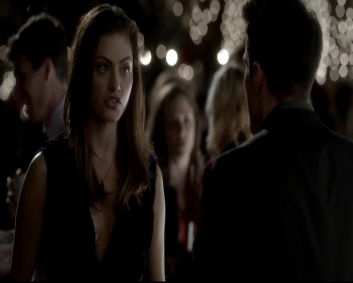 VampireDiariesWorld-dot-org_4x09OComeAllYeFaithful1715.jpg