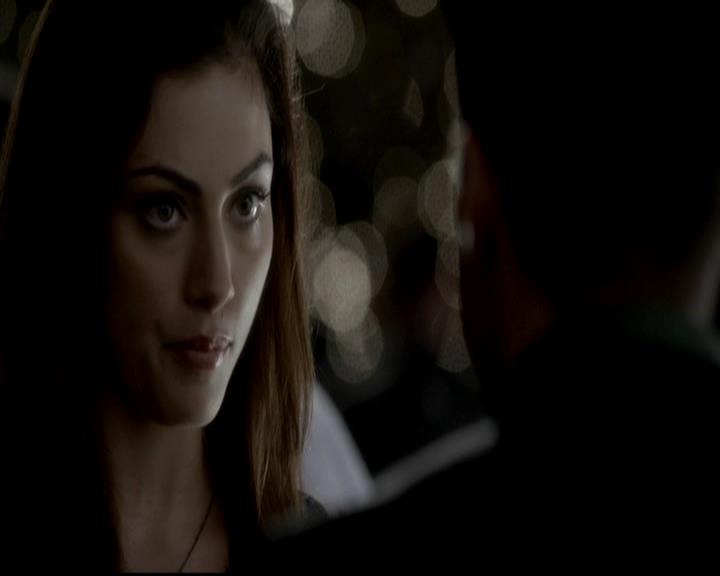 VampireDiariesWorld-dot-org_4x09OComeAllYeFaithful1742.jpg