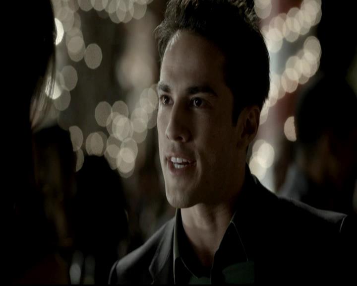 VampireDiariesWorld-dot-org_4x09OComeAllYeFaithful1744.jpg