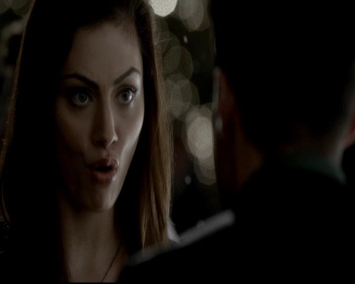 VampireDiariesWorld-dot-org_4x09OComeAllYeFaithful1746.jpg