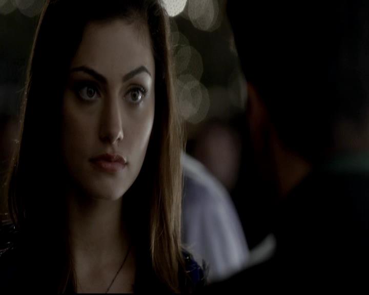 VampireDiariesWorld-dot-org_4x09OComeAllYeFaithful1753.jpg