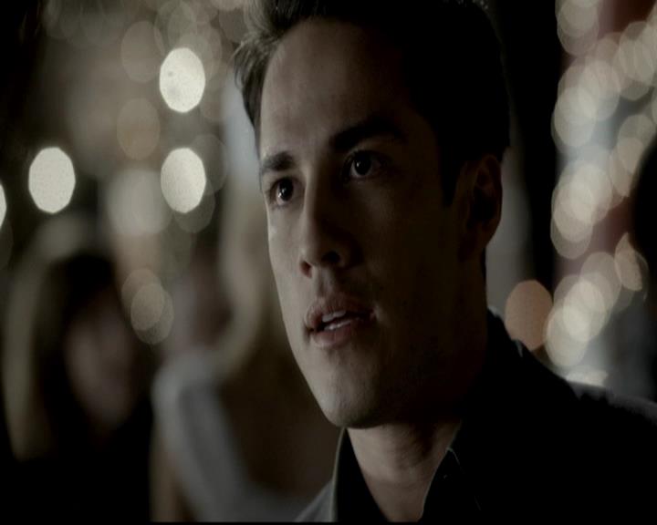 VampireDiariesWorld-dot-org_4x09OComeAllYeFaithful1756.jpg