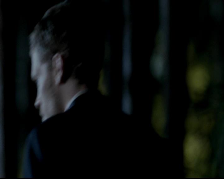 VampireDiariesWorld-dot-org_4x09OComeAllYeFaithful1783.jpg