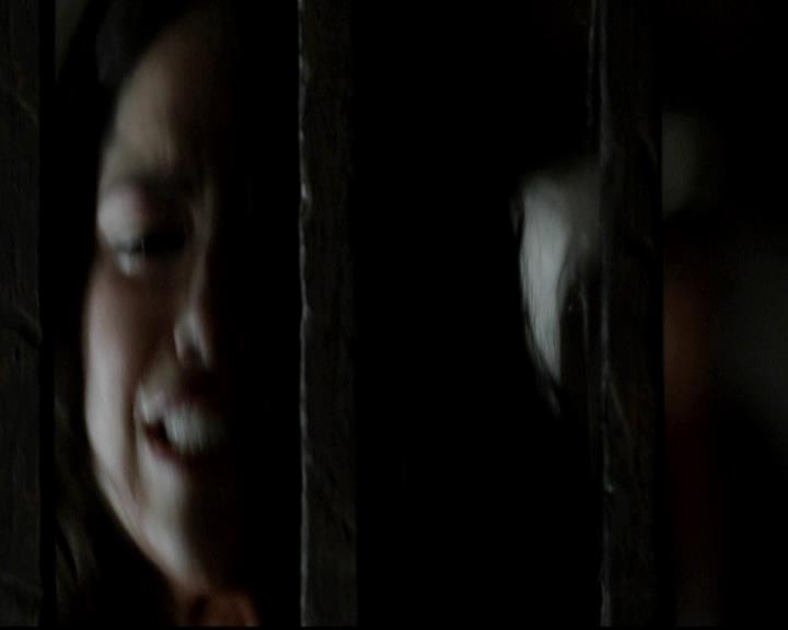 VampireDiariesWorld-dot-org_4x09OComeAllYeFaithful1792.jpg