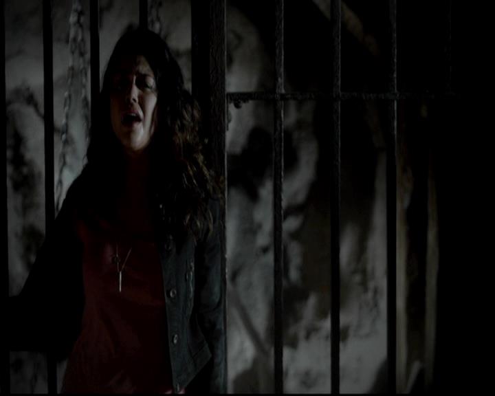 VampireDiariesWorld-dot-org_4x09OComeAllYeFaithful1797.jpg