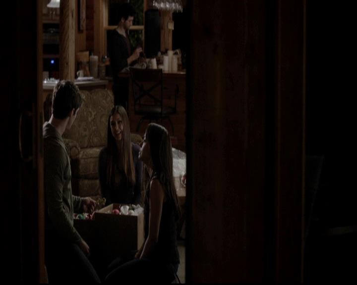 VampireDiariesWorld-dot-org_4x09OComeAllYeFaithful1832.jpg