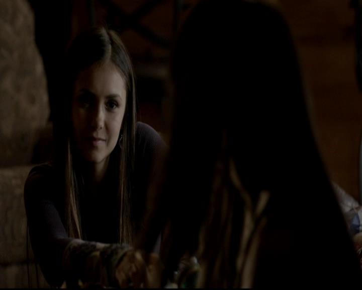 VampireDiariesWorld-dot-org_4x09OComeAllYeFaithful1838.jpg