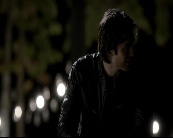 VampireDiariesWorld-dot-org_4x09OComeAllYeFaithful1845.jpg