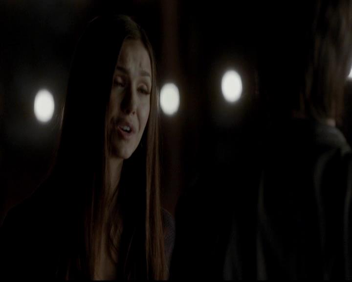 VampireDiariesWorld-dot-org_4x09OComeAllYeFaithful1915.jpg